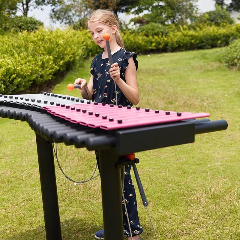 Xylophone amuigh faoin aer cupla duo cupla