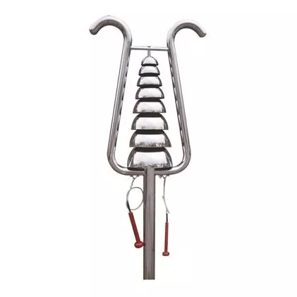 Ionstraim cnaguirlisí lasmuigh Bell Lyres